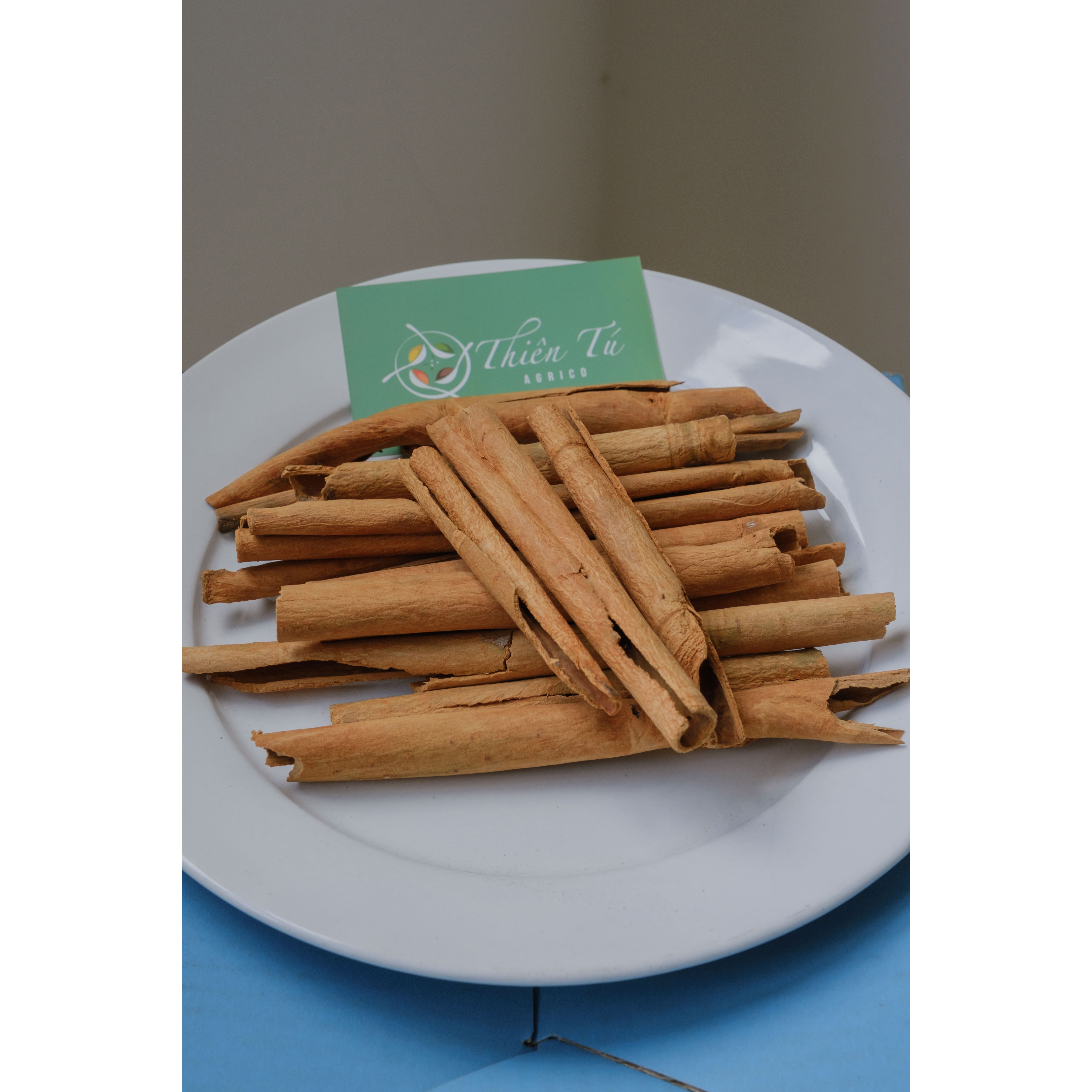 [HCM]QUẾ ĐÃ CẠO VỎ 1KG CHUYÊN SỈ - NS THIÊN TÚ