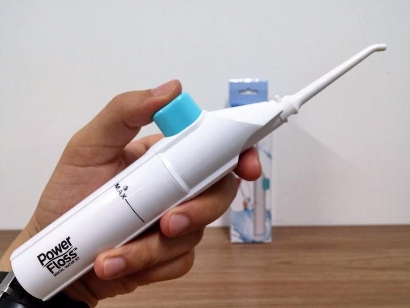 Dụng cụ vệ sinh răng miệng