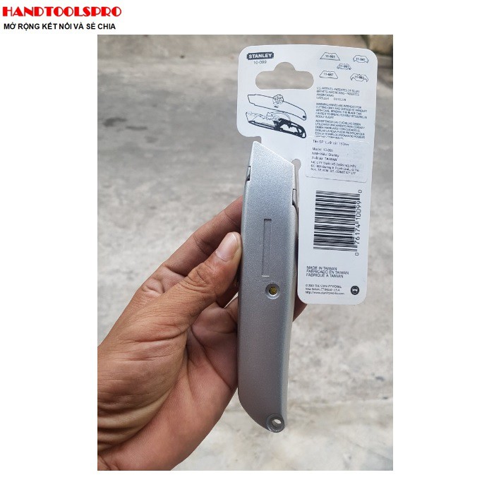 Dao rọc giấy cán nhôm STANLEY 10-099