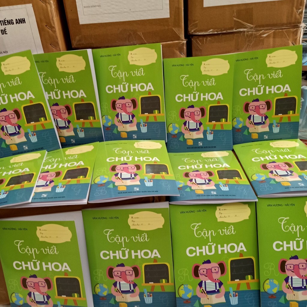 Sách - Tập viết chữ hoa