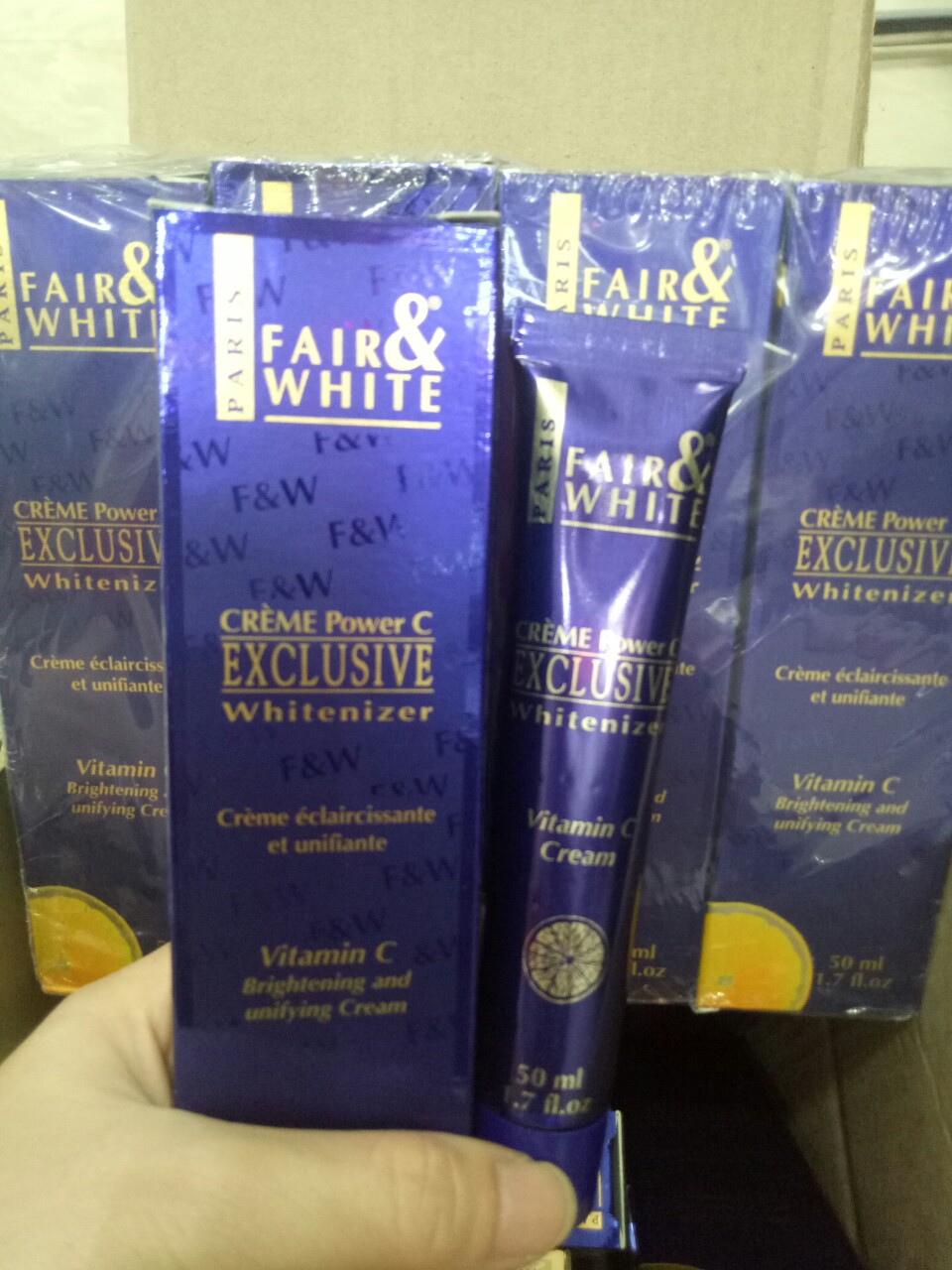 [HCM]Kem FAIR & WHITE Crème Power C Exclusive Whitenizer 50ml