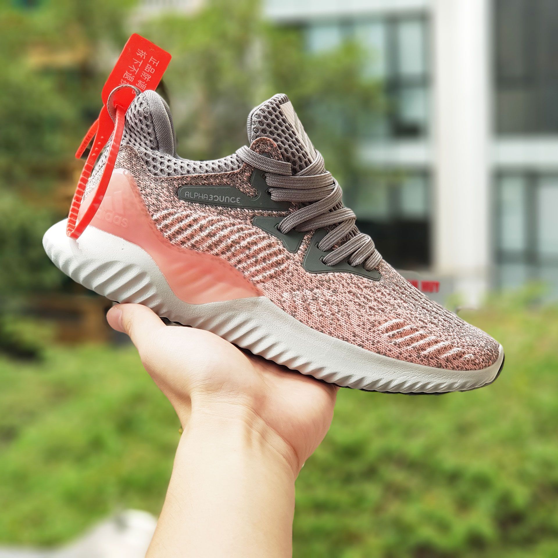 Giày Sneaker Alpha Beyond [Fullbox + Bill]