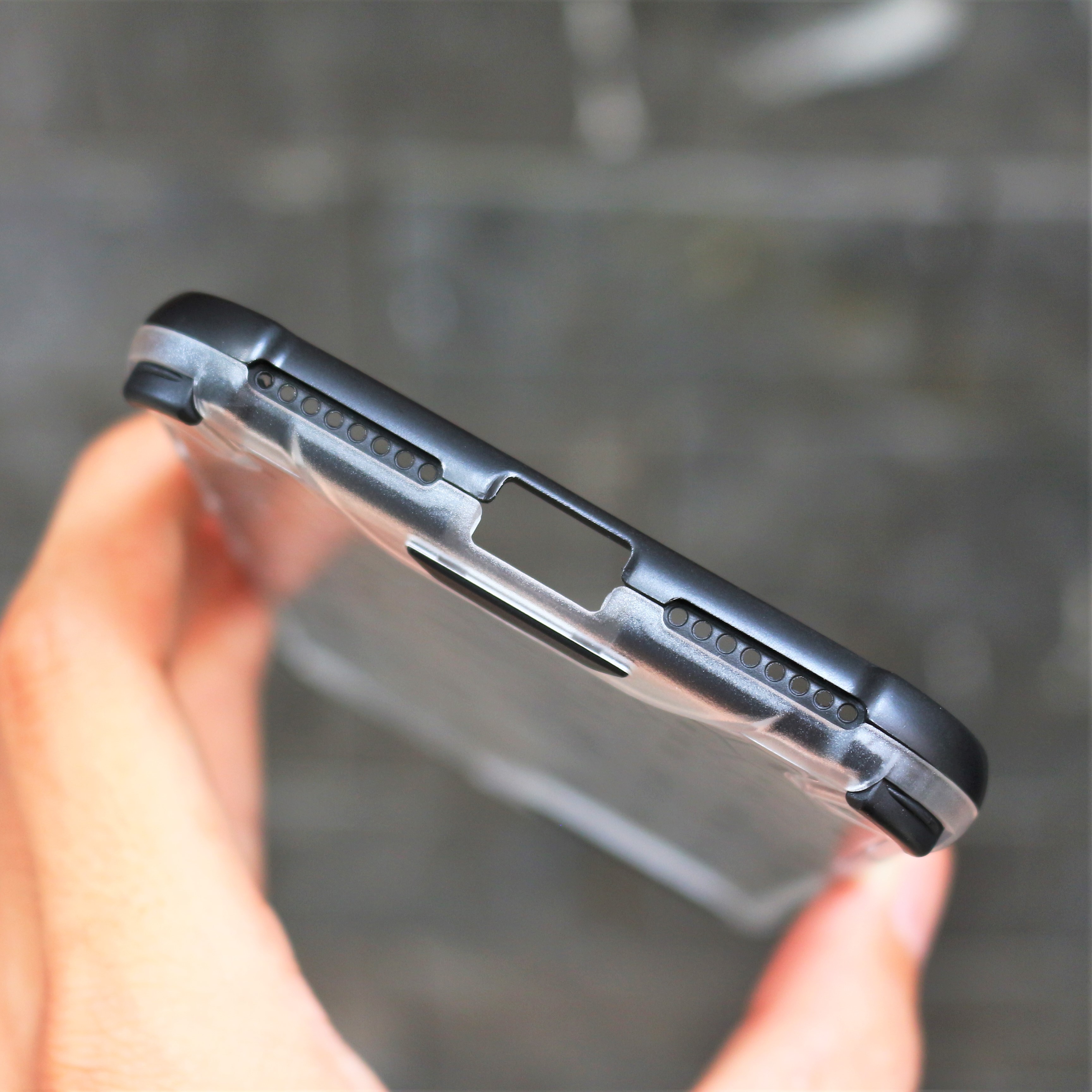 Ốp lưng Bee Case iPhone 7 Plus 8 Plus chống sốc