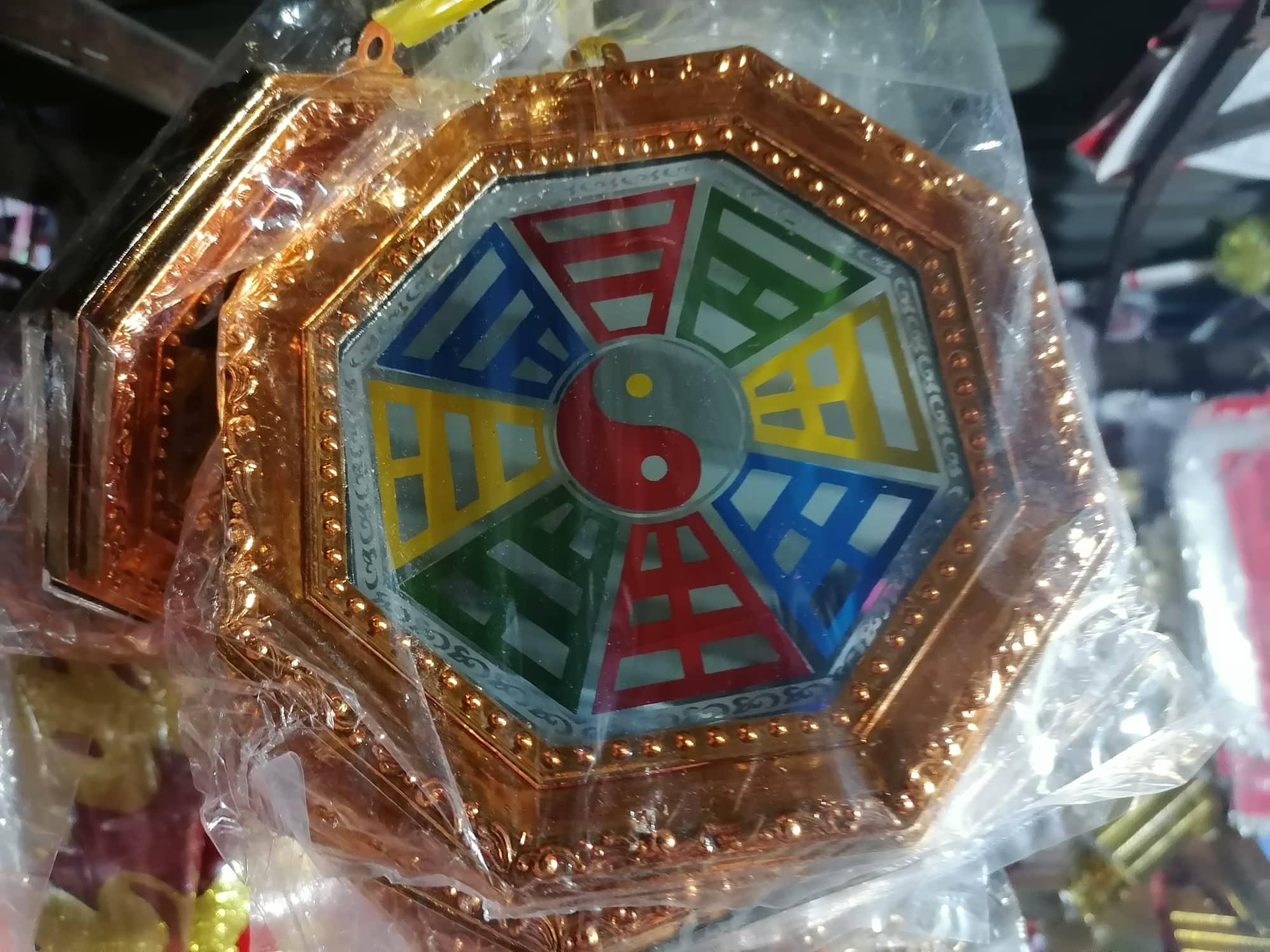 kính gương bát quái