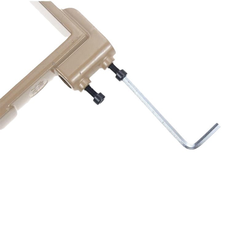 DỤNG CỤ VÒNG LUỒN CHUN - LUỒN DÂY KIỂU MỚI được sử dụng trong ngành may mặc(giá 1 cái)