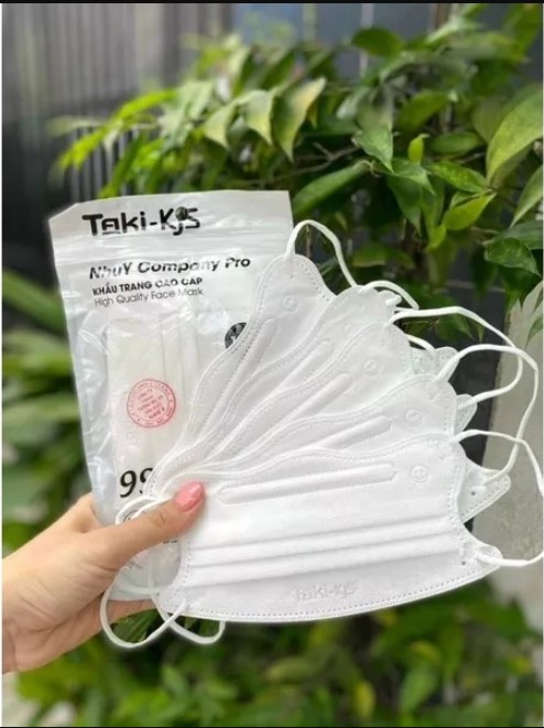 Khẩu Trang TAKI Kiểu Dáng Con Mua Mới Lọc Khuẩn 99%