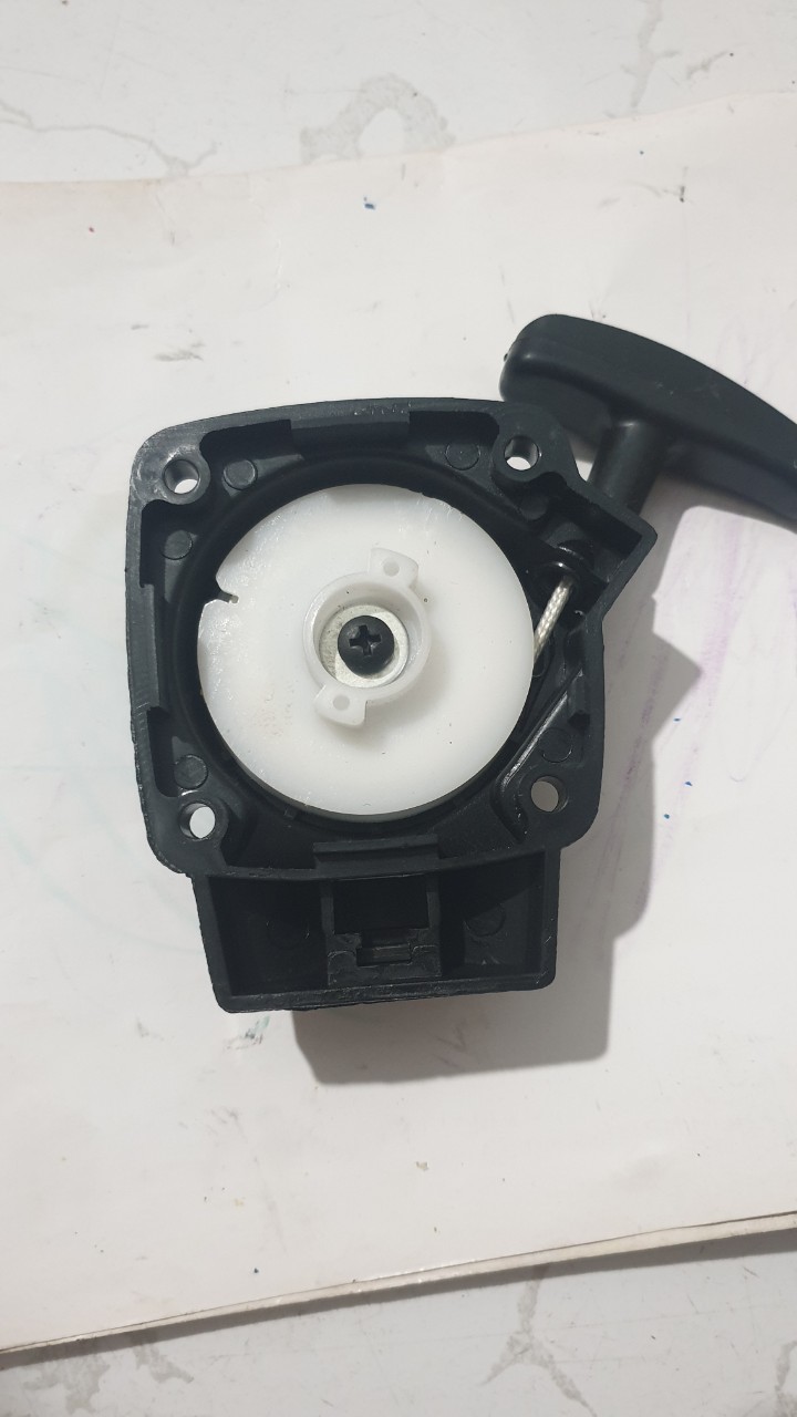 Bộ chụp giật máy cắt cỏ 260 . 4 ốc không đuôi