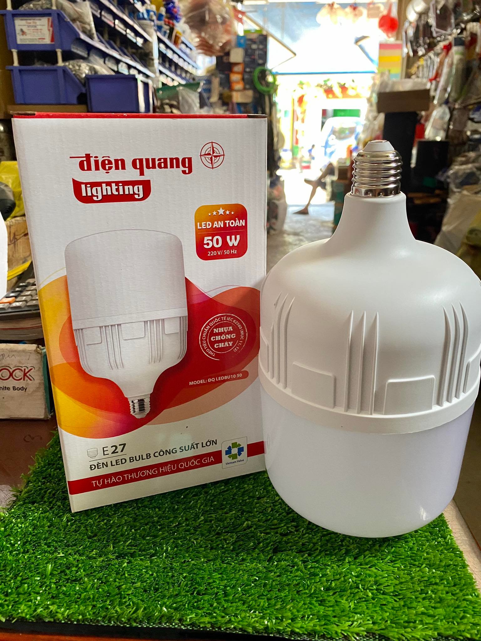 Bóng led bulb 50w điện quang