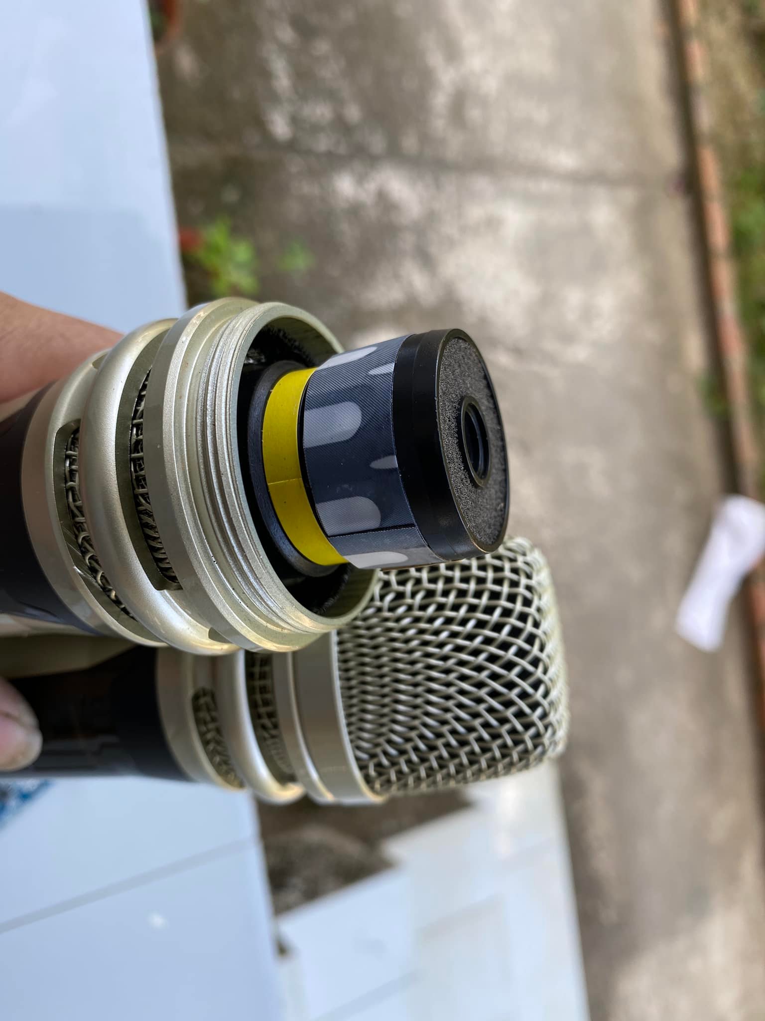 Micro không dây loa kéo UGX