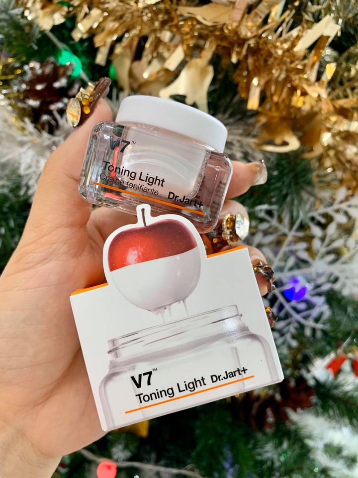 Kem Dưỡng Trắng Da V7 Toning Light Hàn Quốc
