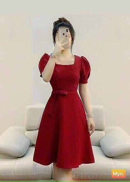 Đầm Cổ Vuông Nơ Eo Đính Nút