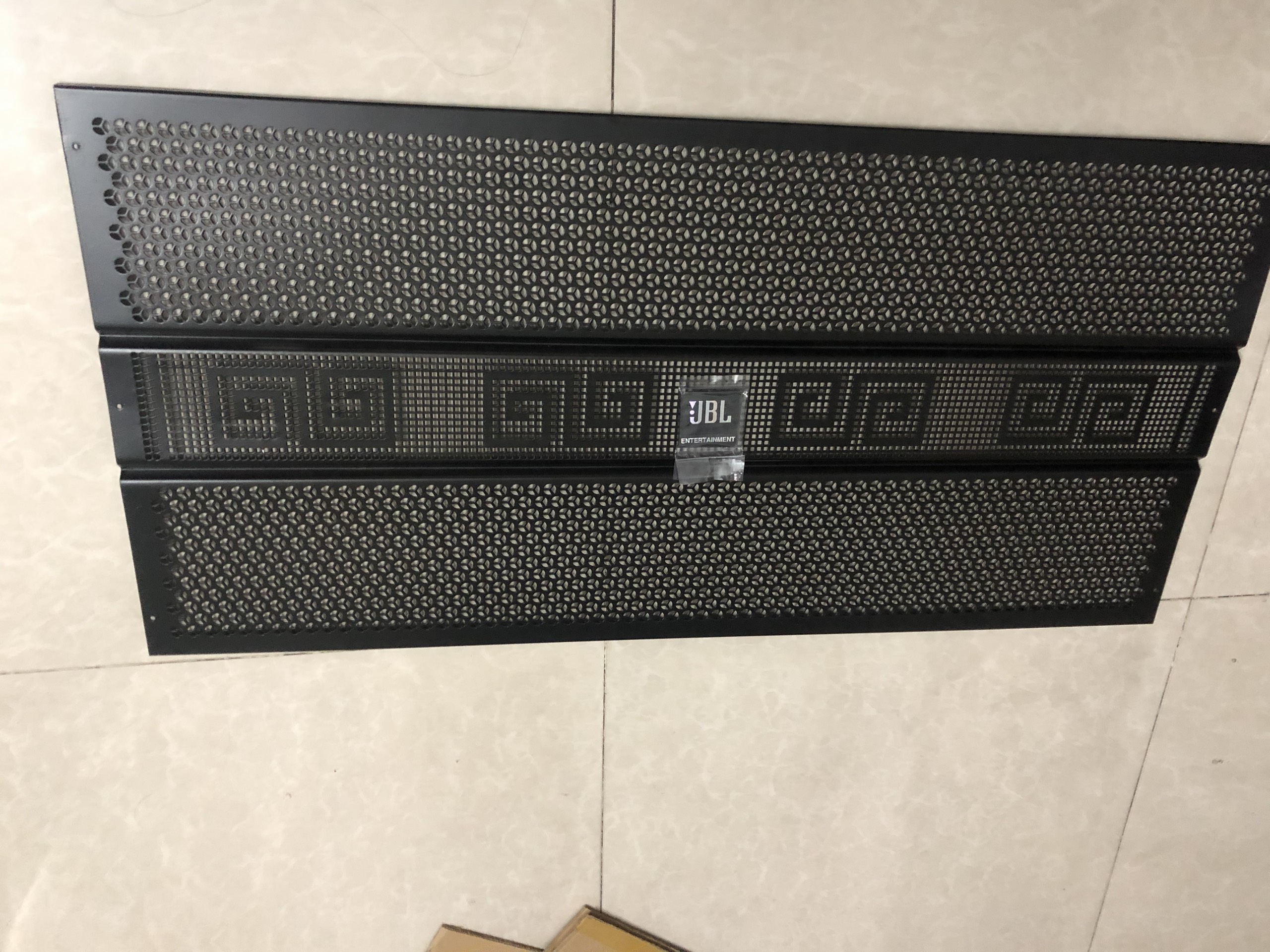 Lưới loa 4 tất đôi 46.5cm x 95.5cm
