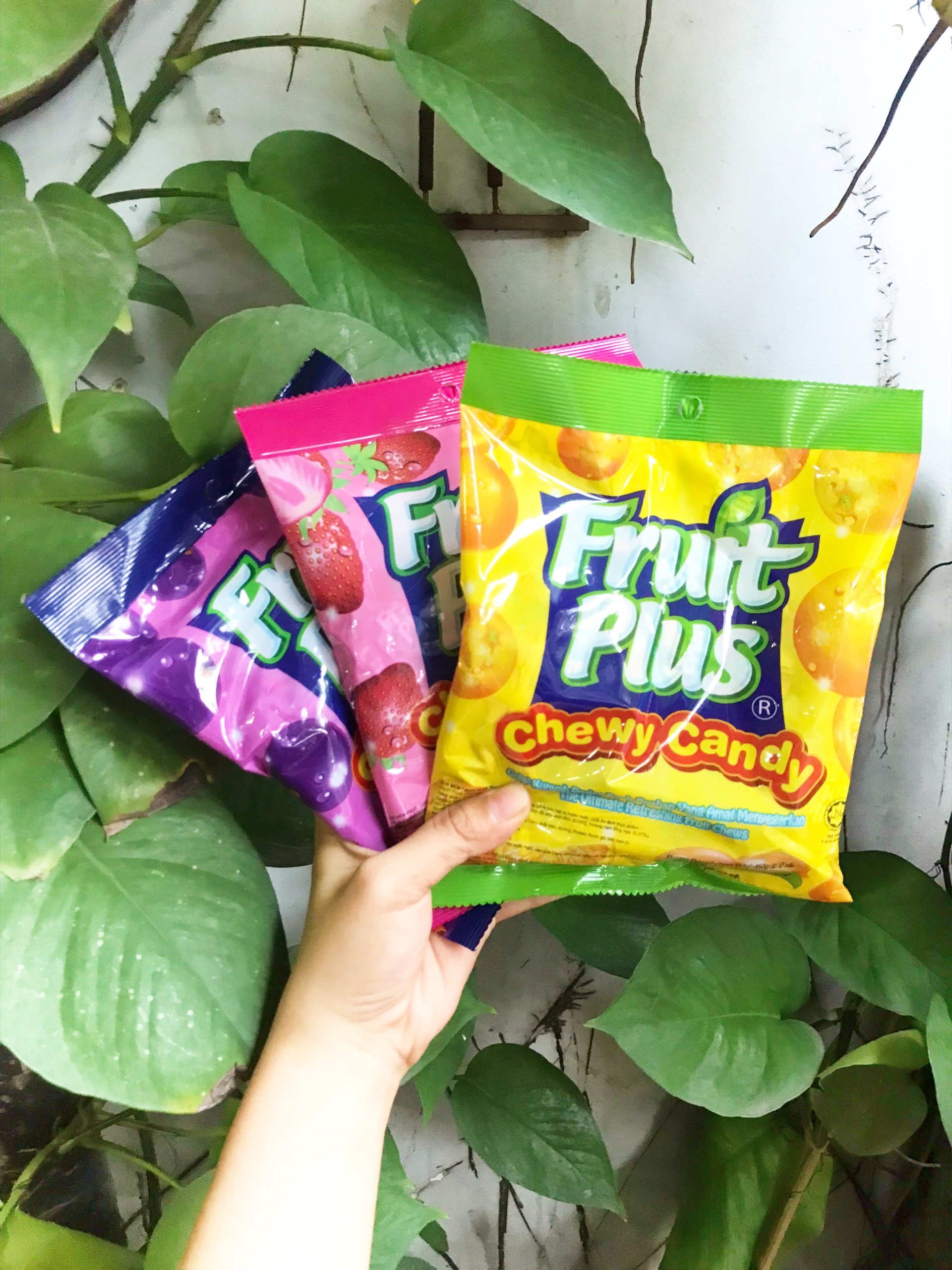 Kẹo Mềm Fruit Plus Hương Dâu Chewy Candy (Gói 150g)