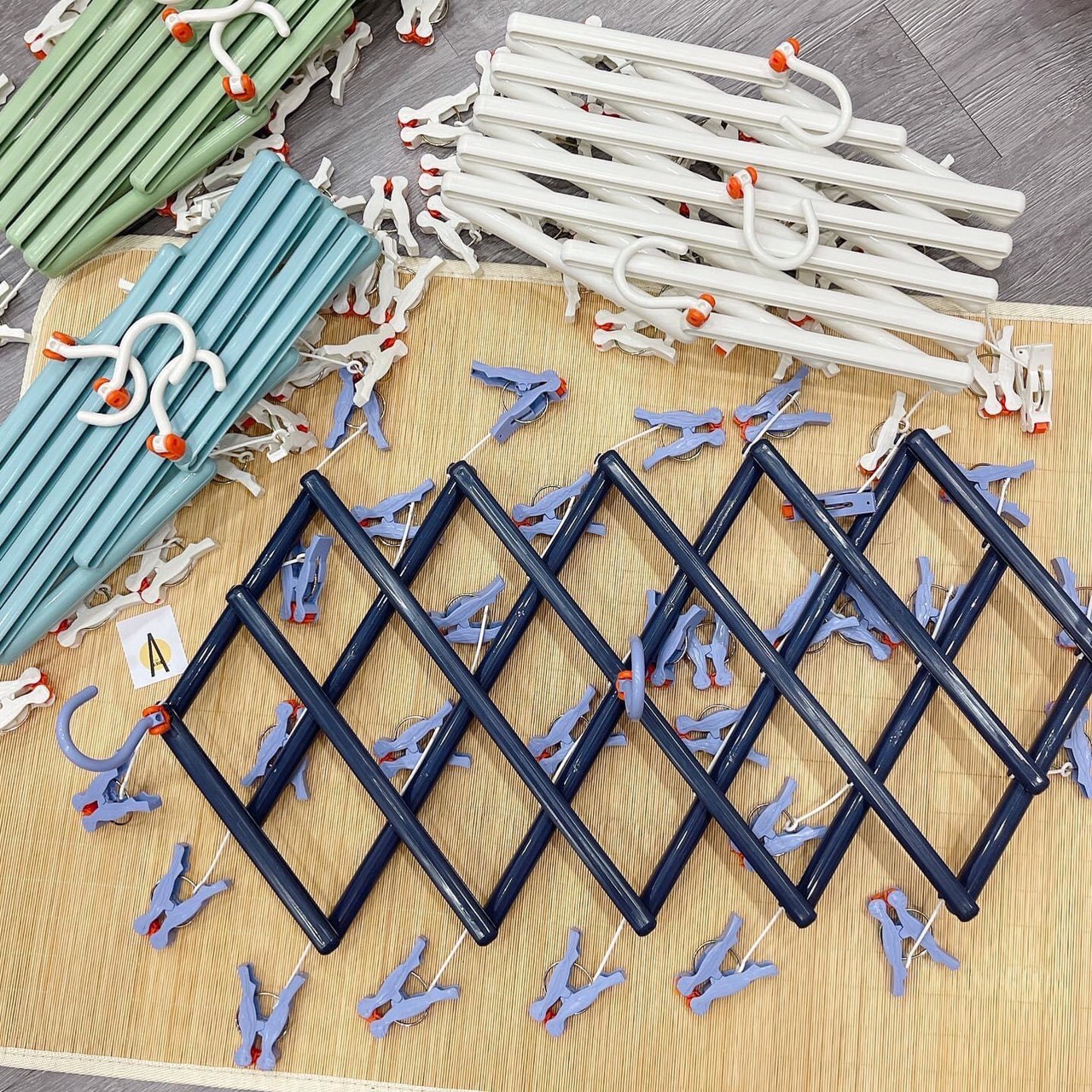 Móc  Xếp Gọn Phơi Đồ cho Bé 29 kẹp