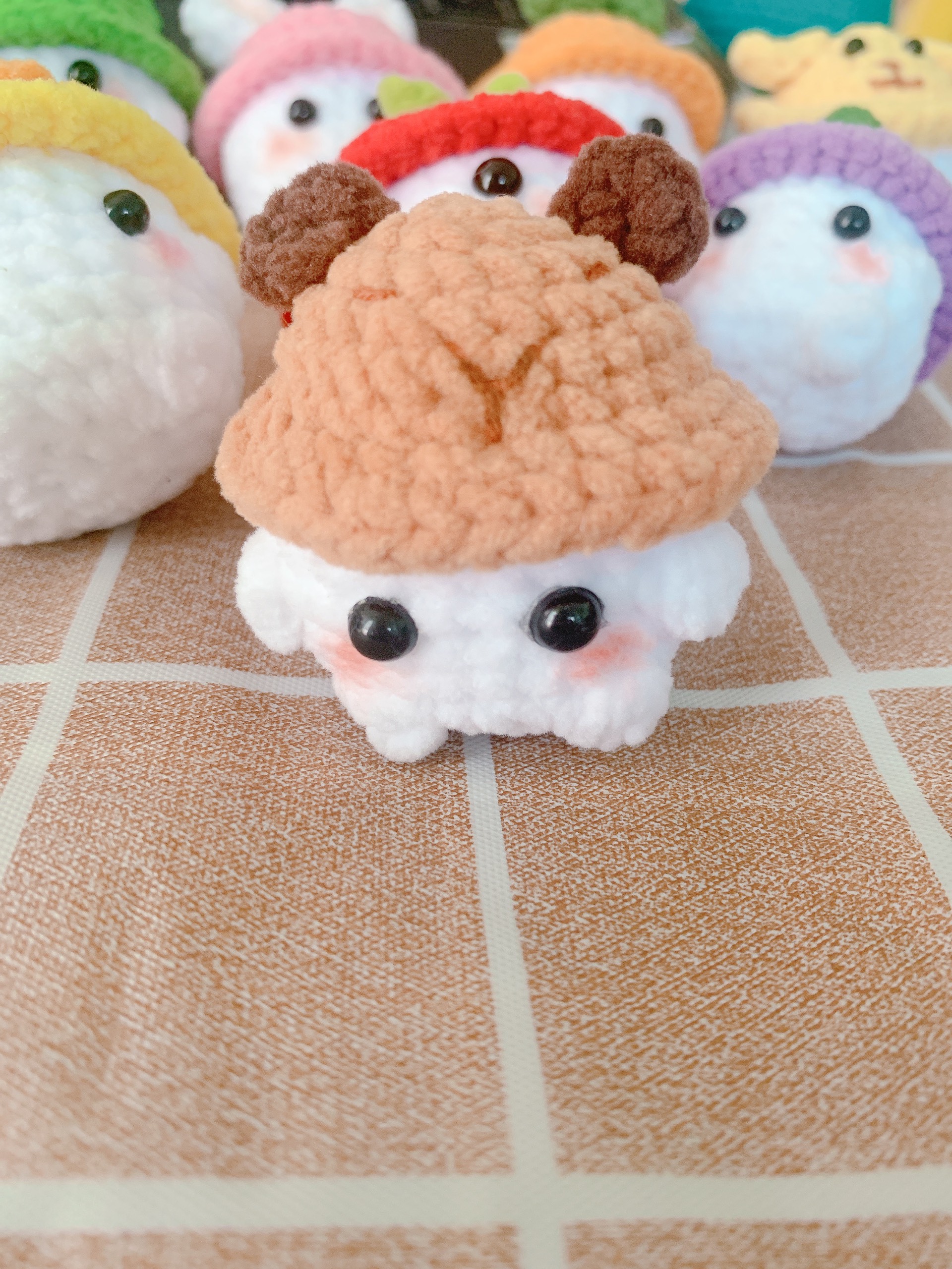 Móc Khoá Len Bé Nấm handmade ĐÁNG YÊU HEBEBU