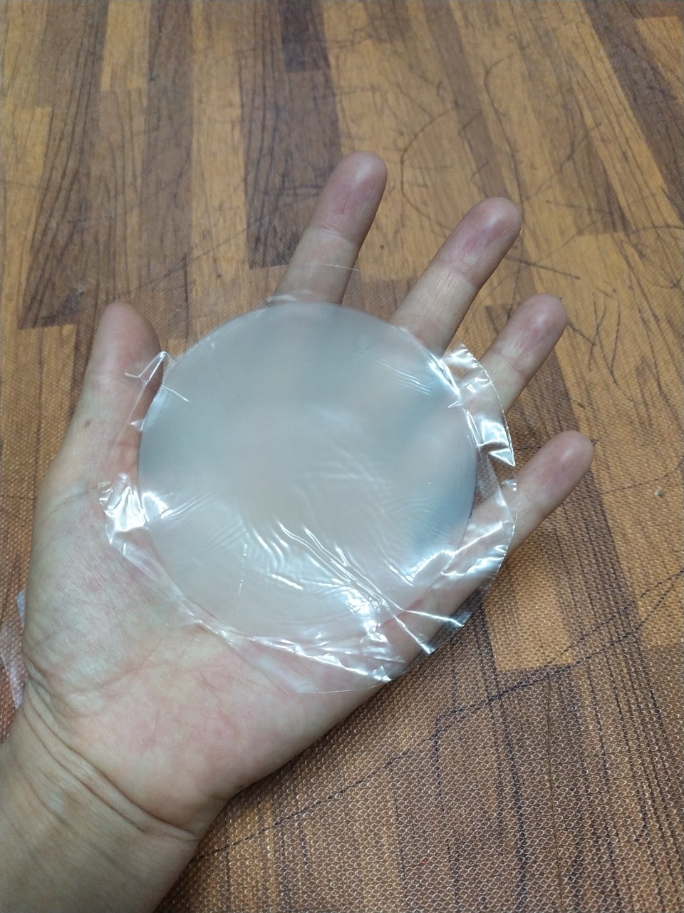 Lẻ 2 miếng dán ti silicon tàng hình, miếng dán ngực silicon hình tròn