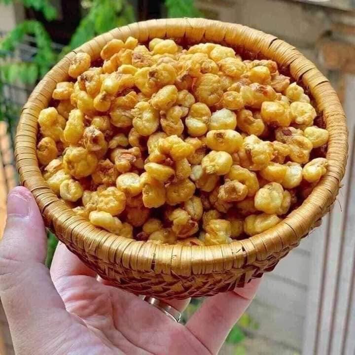 ngô xóc mắm cay