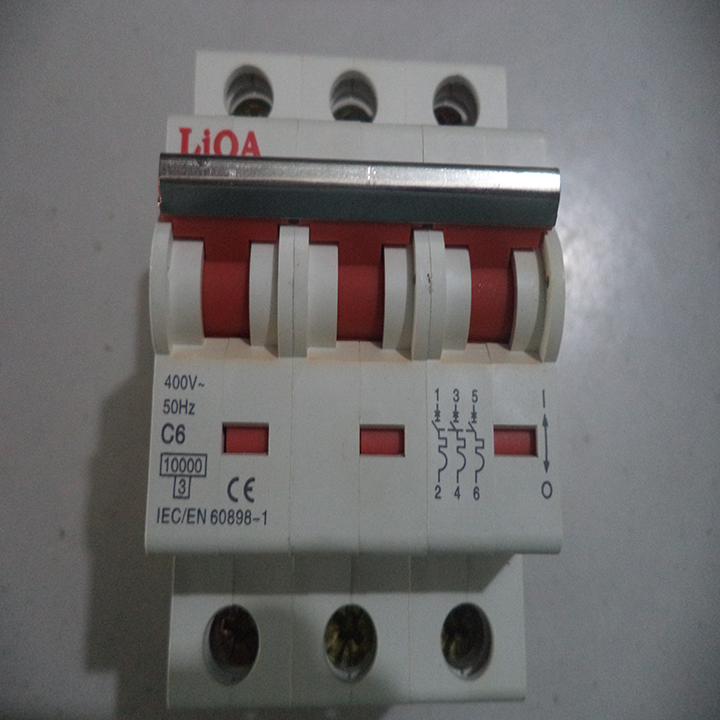 Cầu dao tự động aptomat 3 pha Lioa 63A,32A,16A,10A,6A (Aptomat 3 cực)