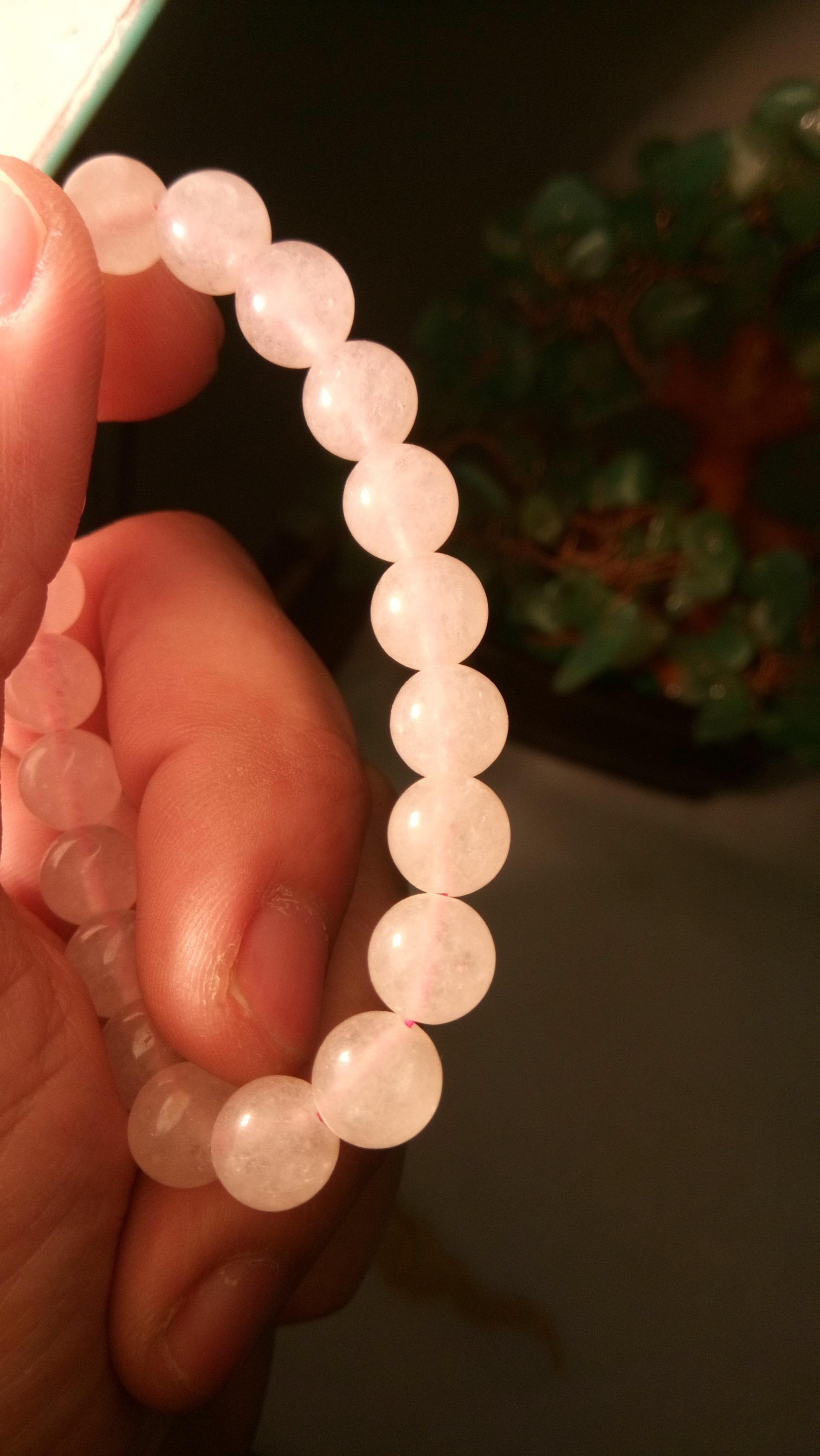 Vòng tay đá thạch anh hồng 8ly
