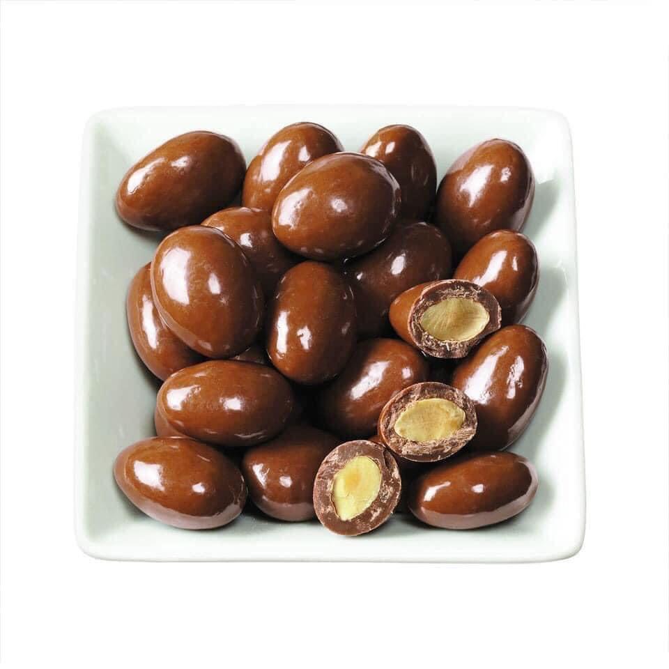 [HOT-HOT]SOCOLA SỮA BỌC HẠNH NHÂN- KIRLAND ALMONDS