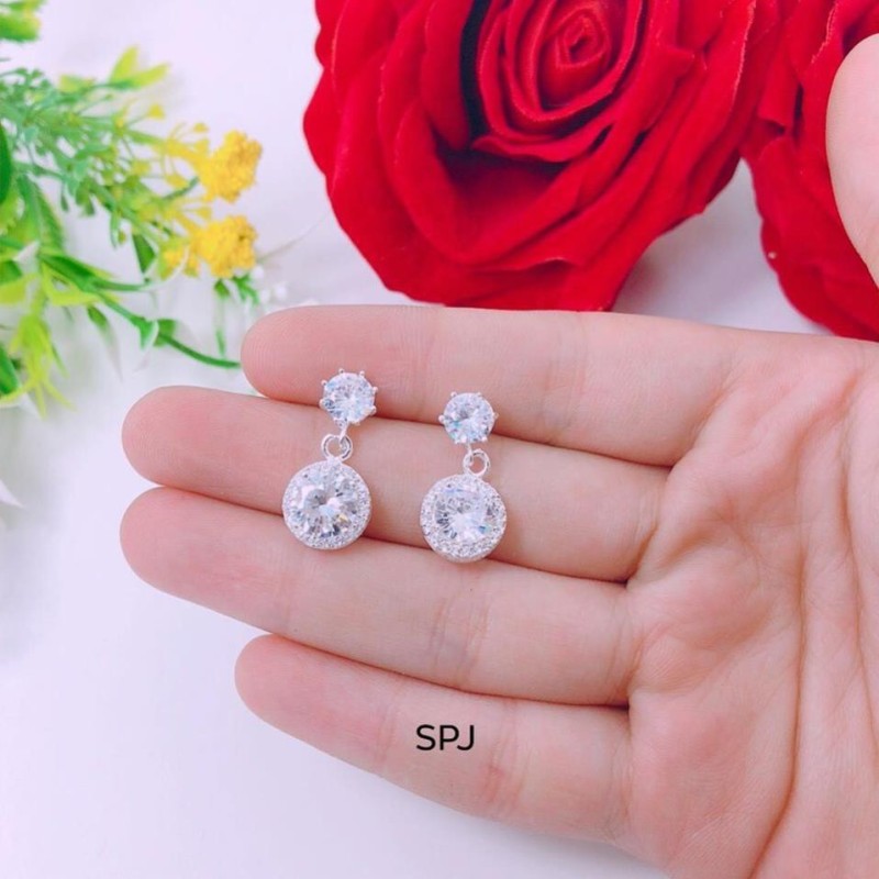 Bông tai nữ bạc đính đá tròn trẻ trung, chất liệu chuẩn bạc ta cao cấp, các họa tiết sắc sảo- JQN gian hàng chính hãng cam kết bạc chuẩn, chất lượng không lo đen xỉn