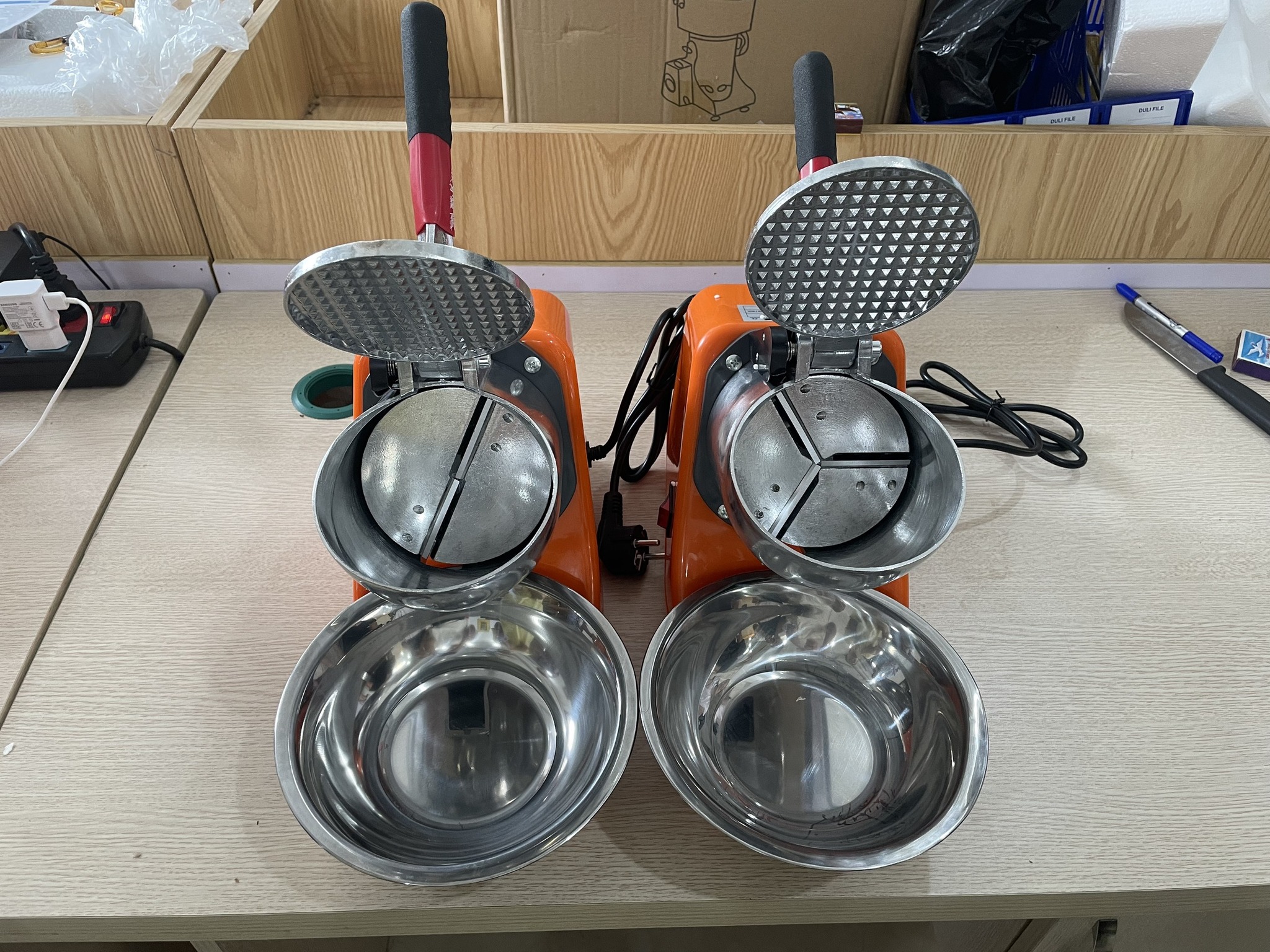 MÁY BÀO ĐÁ TUYẾT SIÊU TỐC 500W