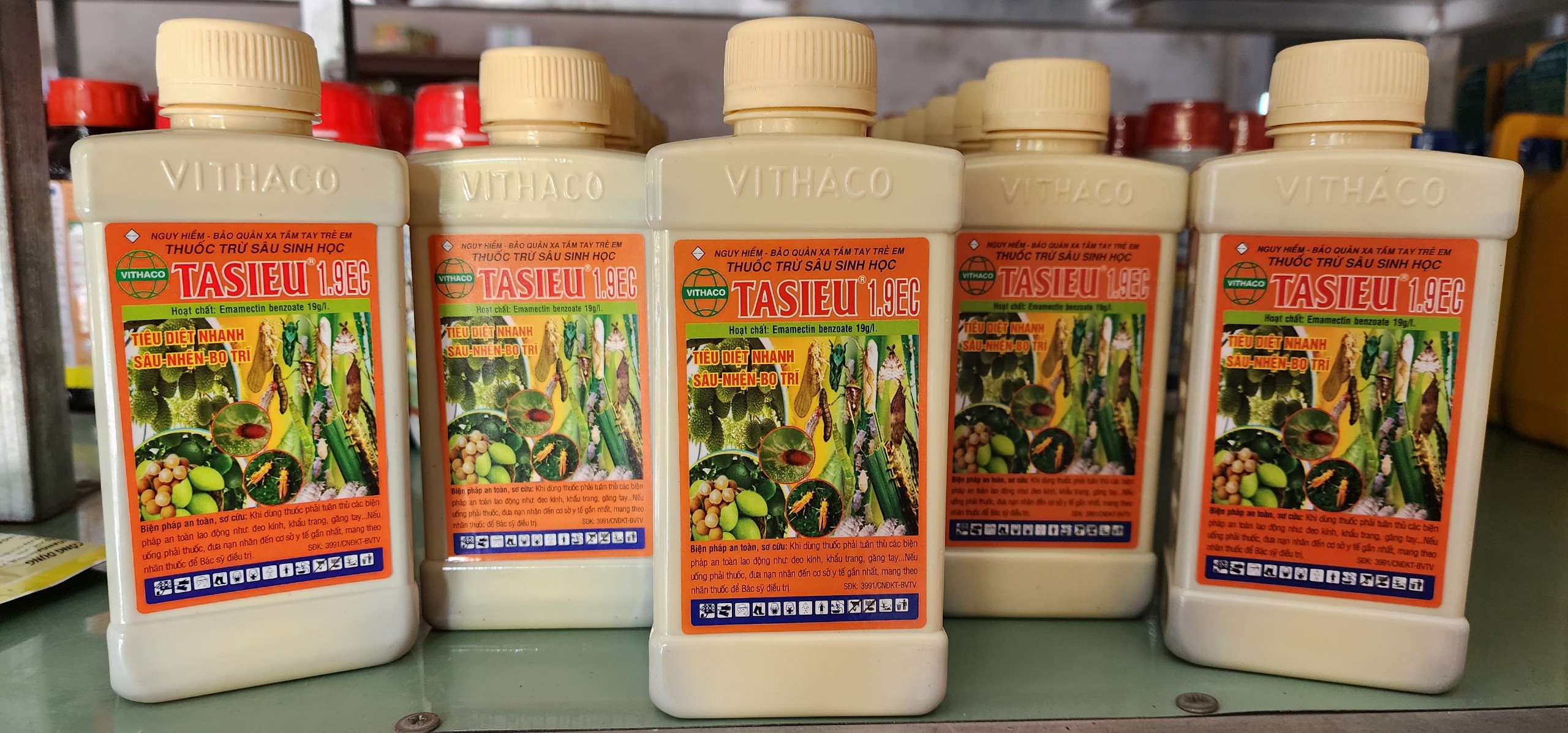 Thuốc Trừ Sâu Sinh học TASIEU 1.9EC - 450ml