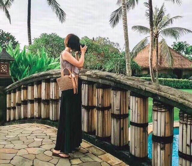 Túi cói buộc nơ vintage