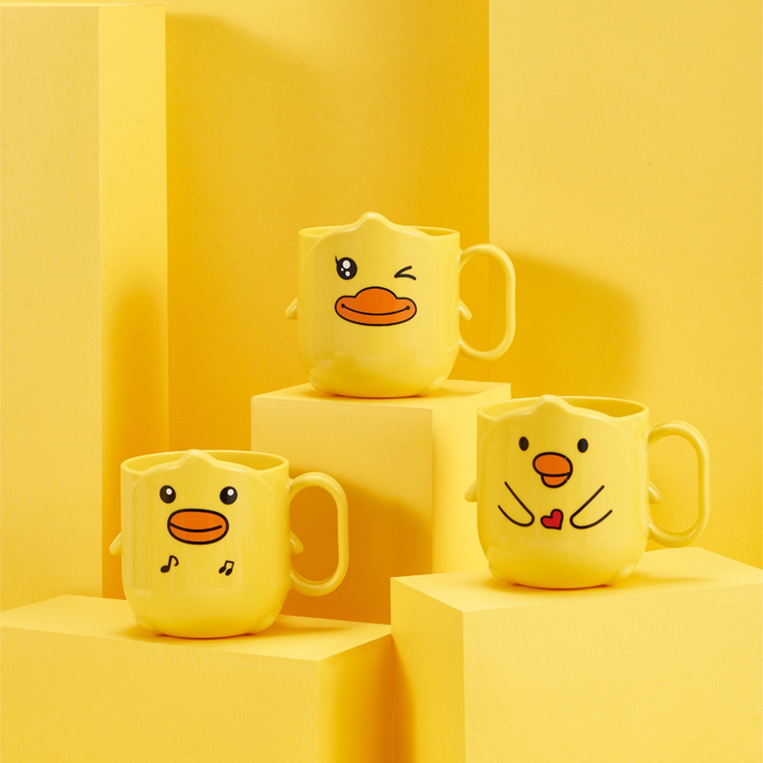 Cốc uống nước hình thú siêu cute