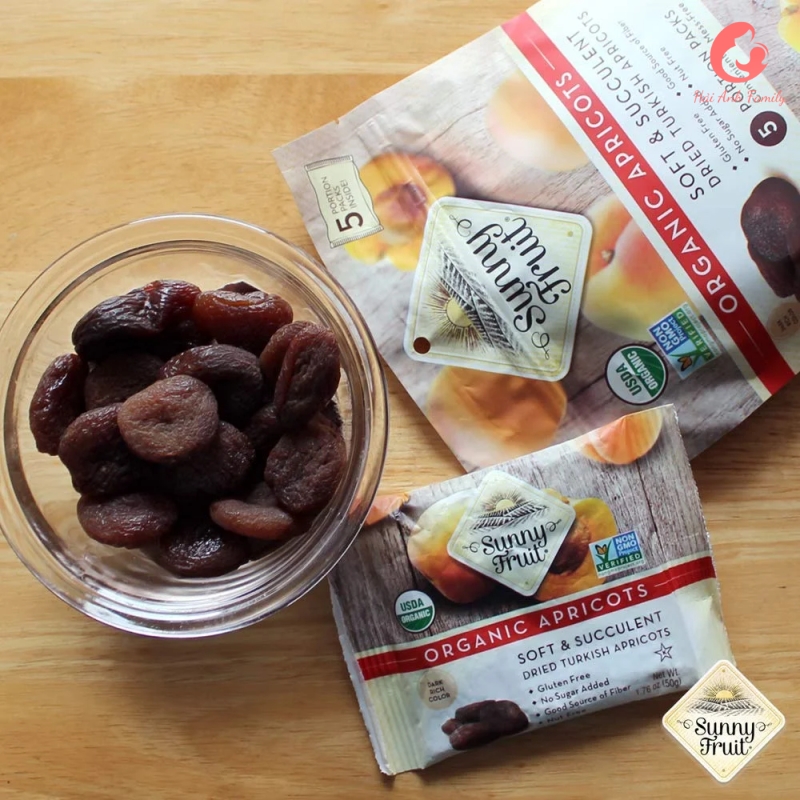 Trái cây sấy khô hữu cơ Sunny Fruit (nho, mận, mơ , sung..)