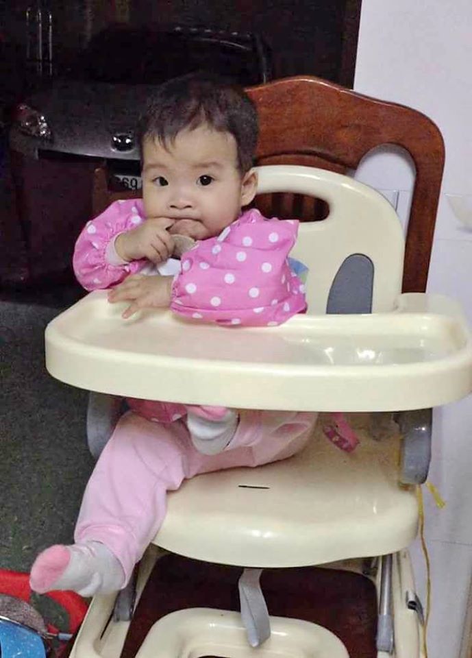 Ghế ăn dặm cho bé