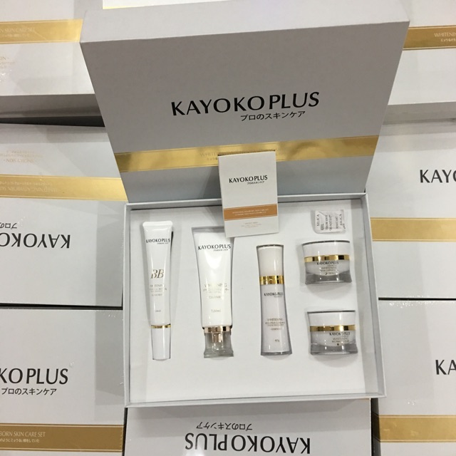 [HCM]BỘ MỸ PHẨM DƯỠNGTRẮNG DA KAYOKO PLUS 5 MÓN