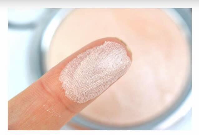 Phấn bắt sáng Catrice High Glow Mineral Highlighting Powder 8g (010 Light Infusion)