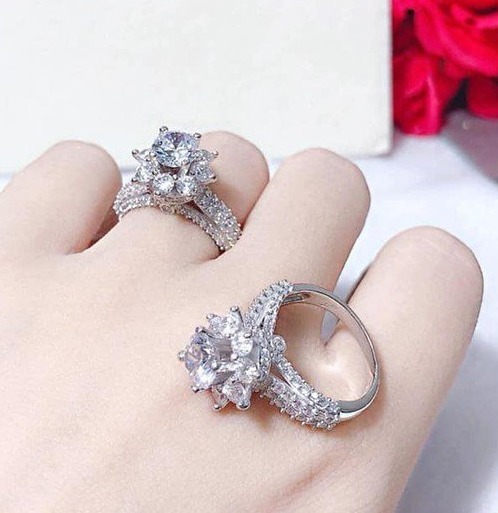 [HCM]Nhẫn nữ đẹp Nhẫn bạc nhẫn mạ bạch kim mạ vàng trắng cao cấp hoa anh đào đính đá pha lê sáng lấp lánh xinh đẹp sang trọng nữ tính thời trang Trang sức Miga N200 - làm quà tặng bất ngờ vô cùng ý nghĩa CAM KẾT KHÔNG ĐEN