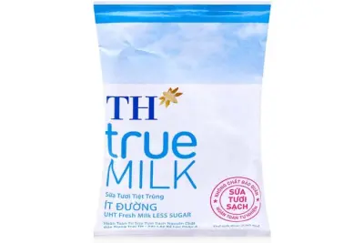 Sữa Tươi Tiệt Trùng Ít Đường TH true MILK 220 ml