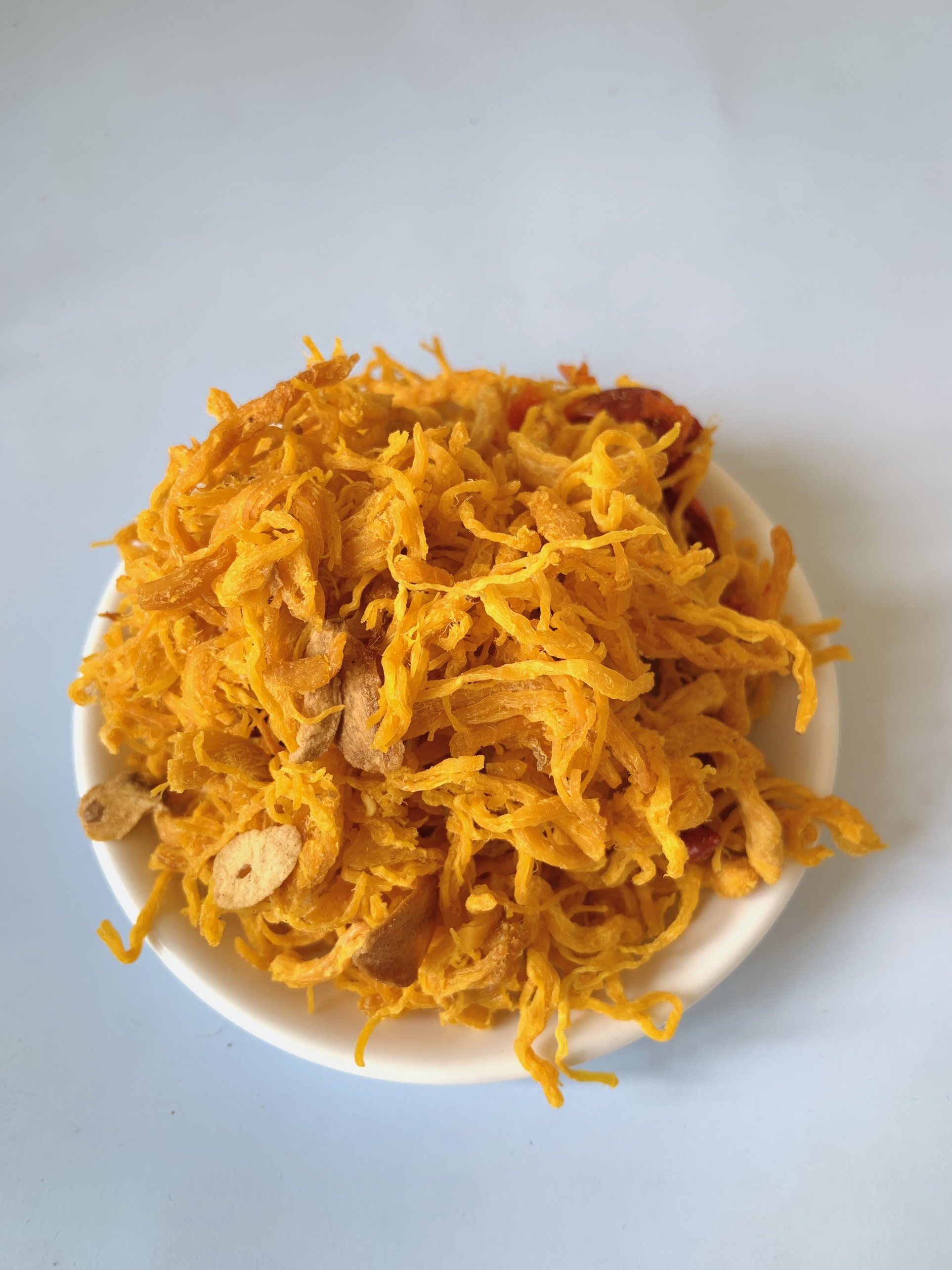Khô Gà Bơ Tỏi 500G Bò Đội Nón