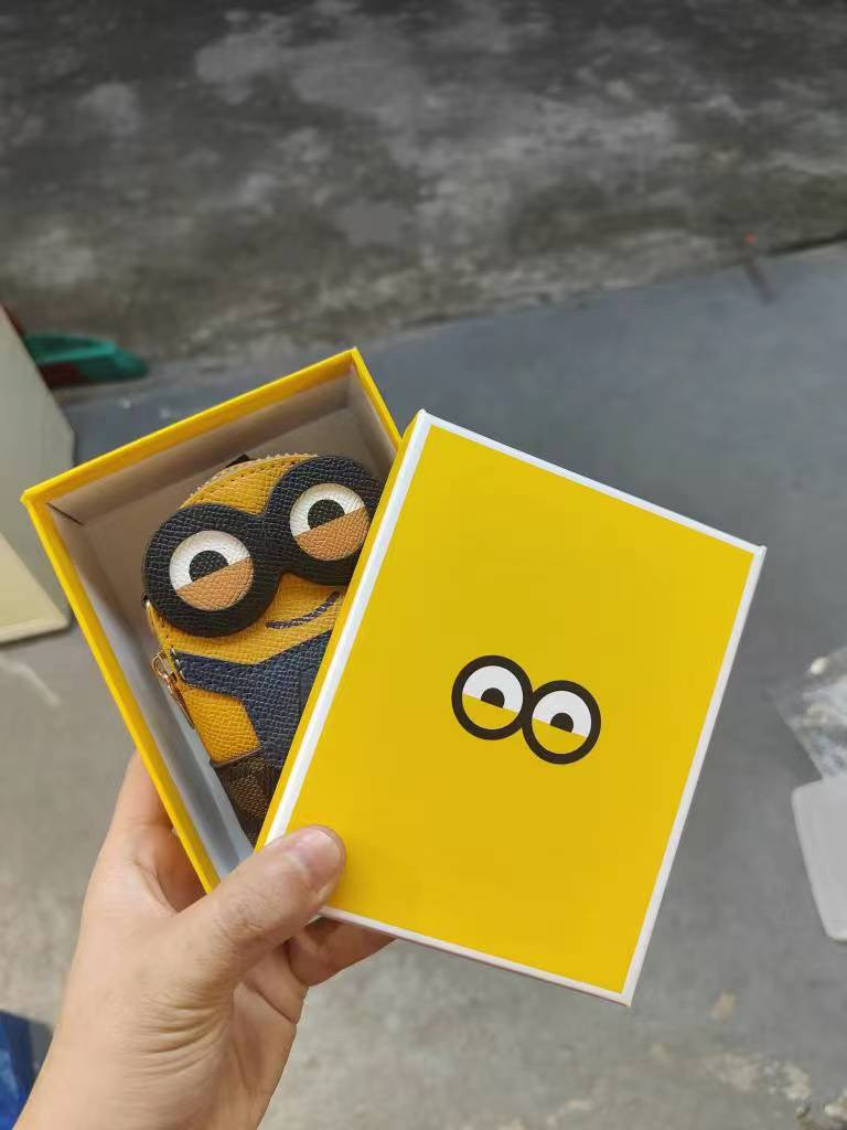 Túi Đeo Chéo Mini Hình Minion Dễ Thương