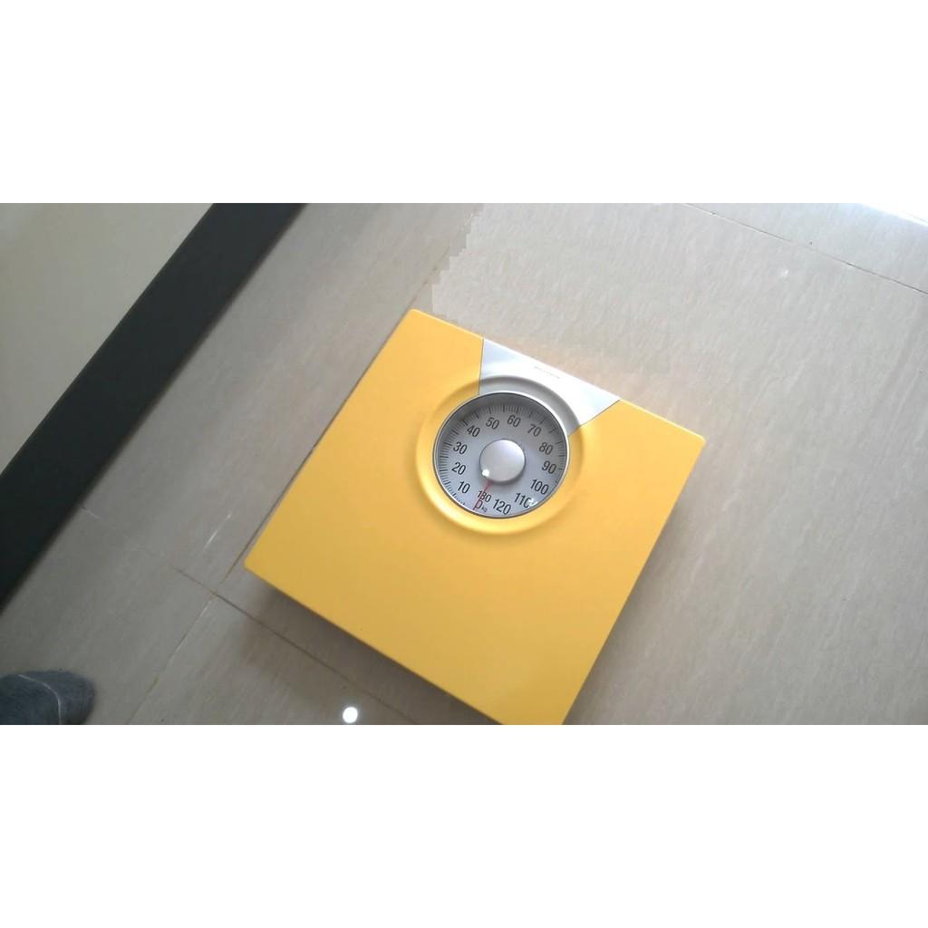 Cân sức khỏe cơ học TANITA HA-680