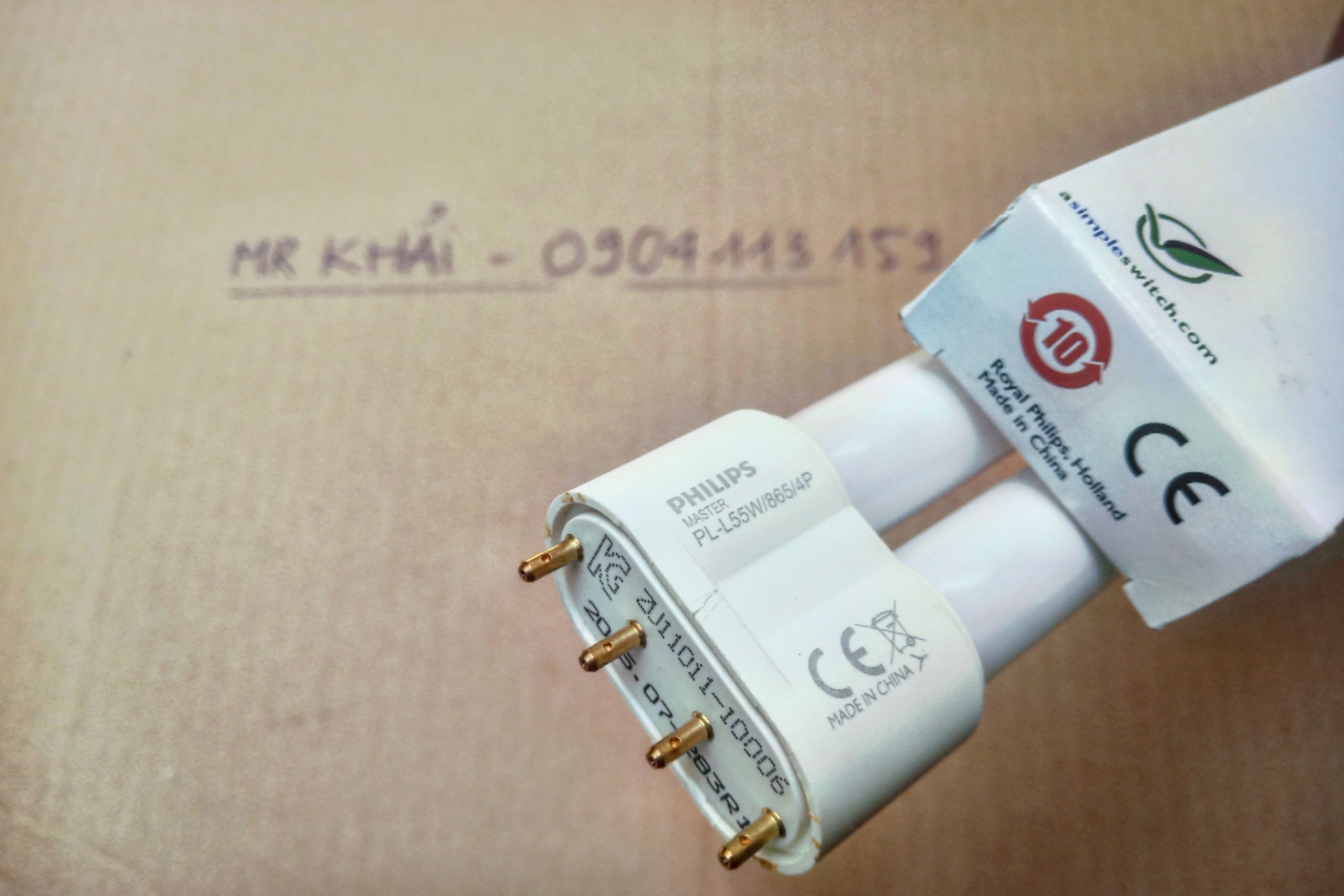 (SALE) Bóng Philips Master 55W cho bể cá rồng