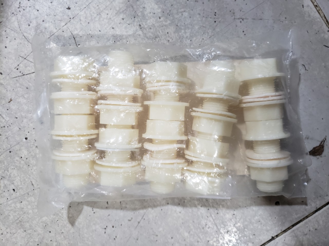 10 cái ốc siết bồn nước phi téc nhựa phi 34