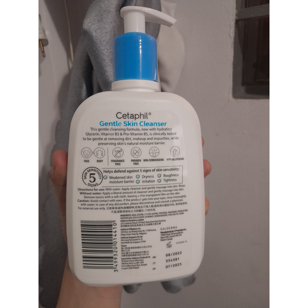 Sữa rửa mặt Cen.ta.phil mẫu mới 473ml