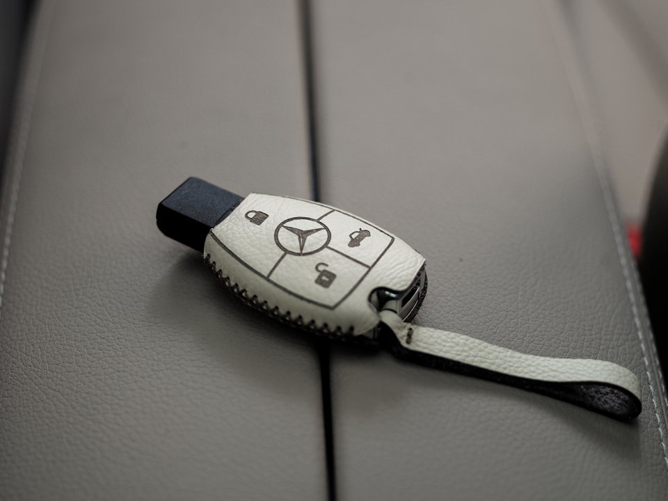 Bọc da chìa khóa Mercedes Benz