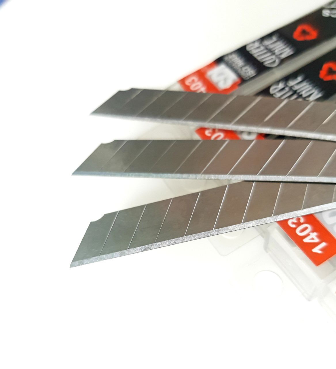 Lưỡi dao trổ bé SDI 1403