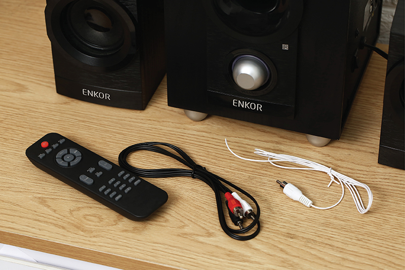 E700 Loa vi tính Bluetooth Enkor Đen - 2.1