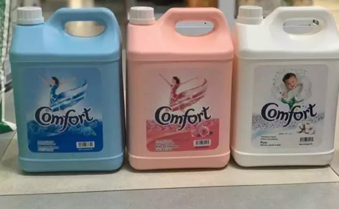 NƯỚC XẢ VẢI COMFORT 5000ML [HỒNG] MALAYSIA
