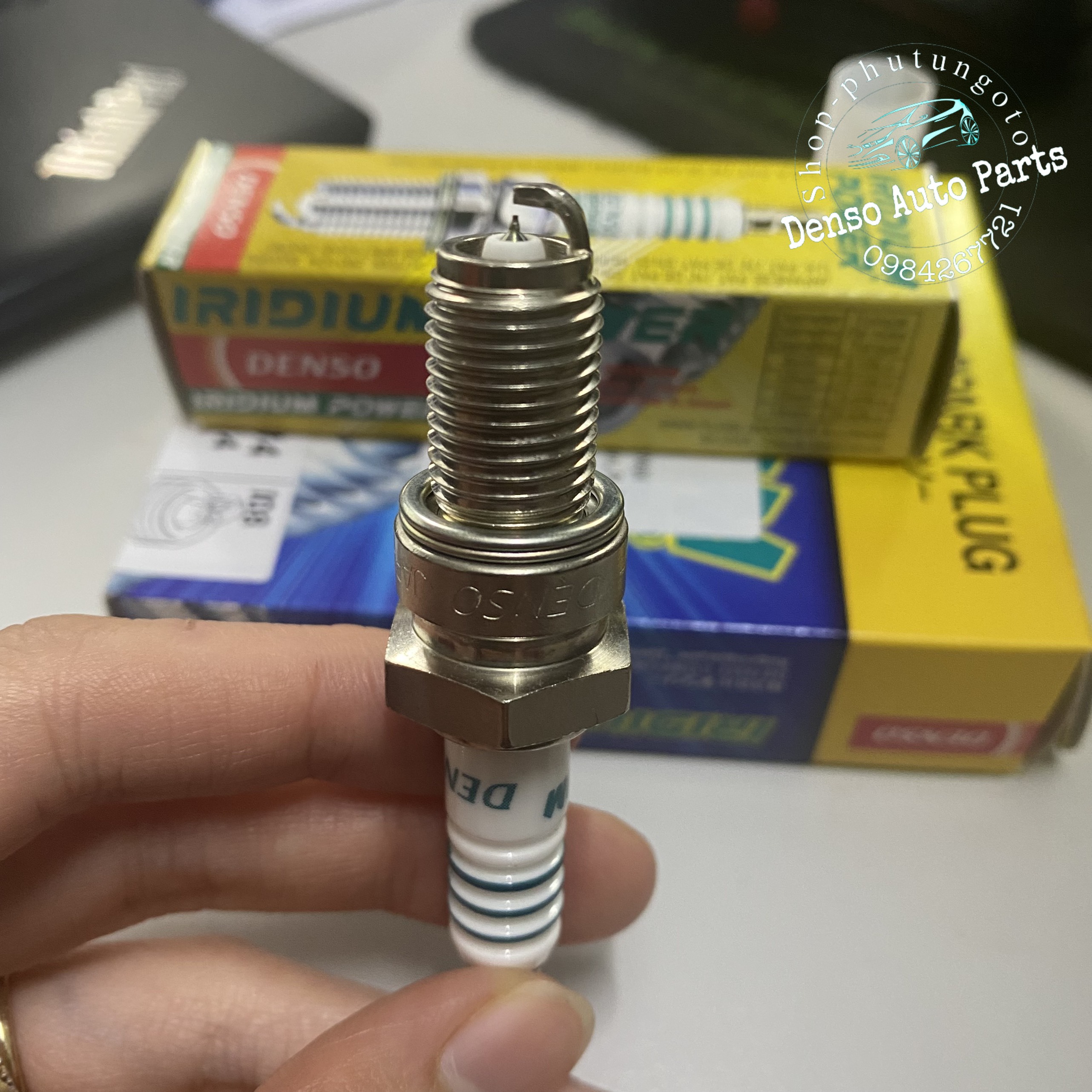 Bugi Denso Iridium power IX24 cho xe Suzuki GN 125, SYM HUSKY và SYM Wolf (1 chiếc)