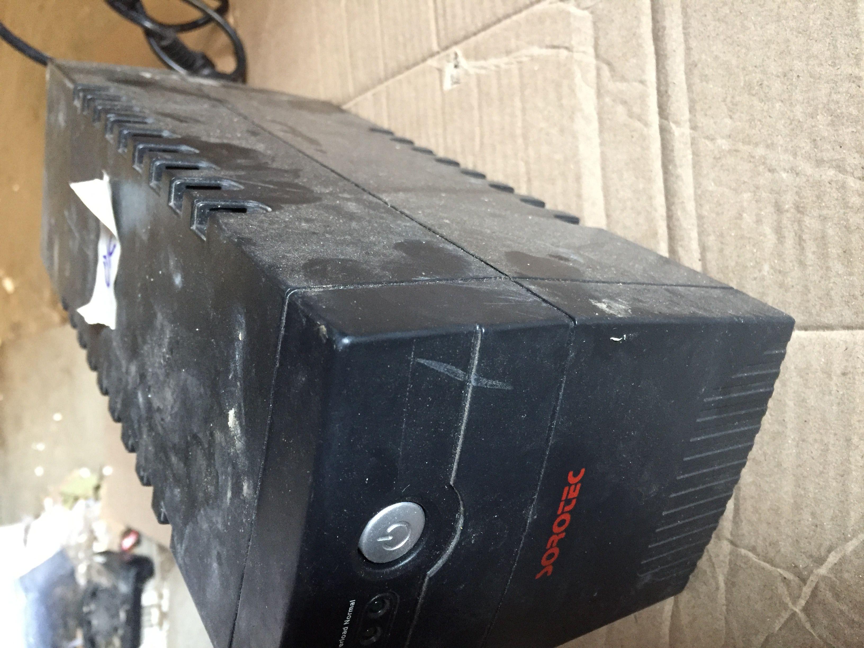 Bộ lưu điện UPS Sorotec 600VA