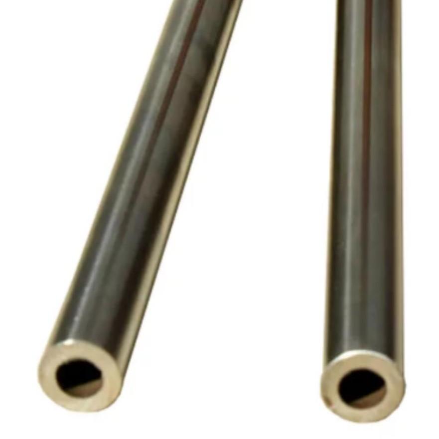 Thanh thép trắng phi16 lỗ 8mm dài 1met