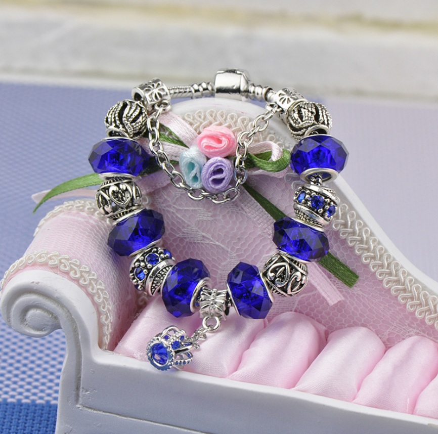 Vòng tay nữ đính hạt Charm DZ37