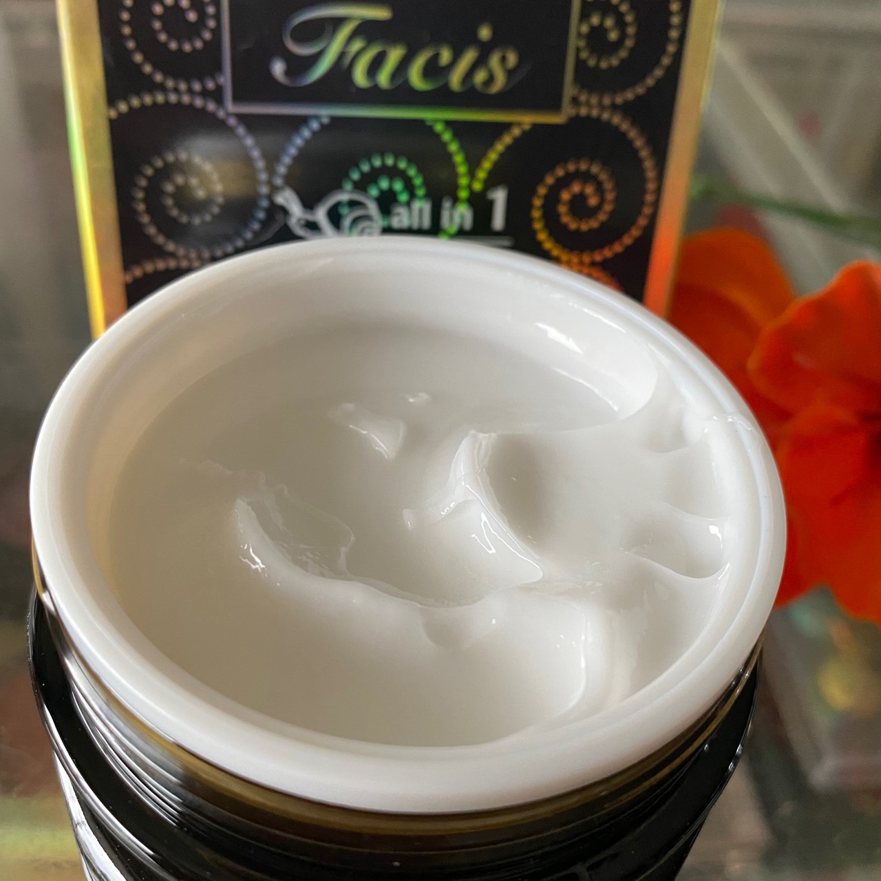 Cream facis Korean
